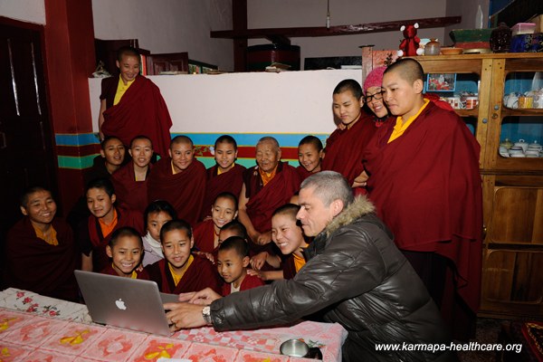 KHCP Karmapas nuns in Rumtek