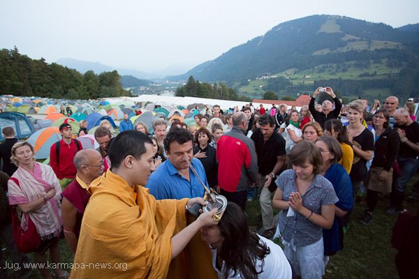 Gyalwa Karmapa is blessing