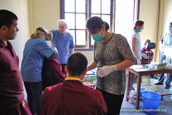 Dr.dent.Gisela and Dr.dent.Daniel with helpers