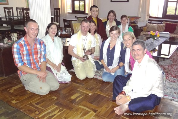 A part of the KHCP-team met the Karmapa and reported about the winter-tour