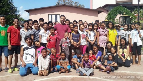 Chogyal Rinpoche visits his youngster