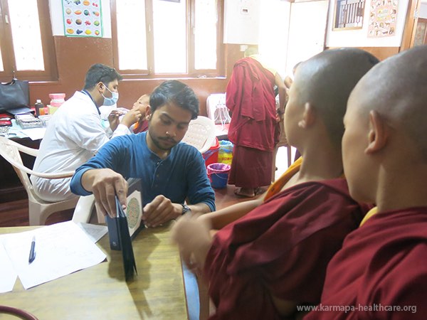 optician checkups of all monks