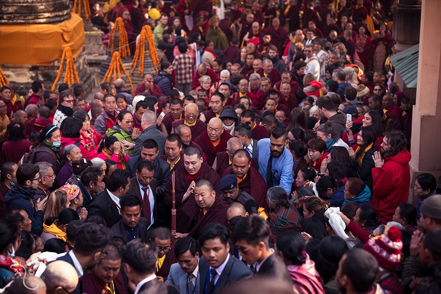 Karmapa Thaye Dorje leading the ceremonies at the Kagyu Monlam