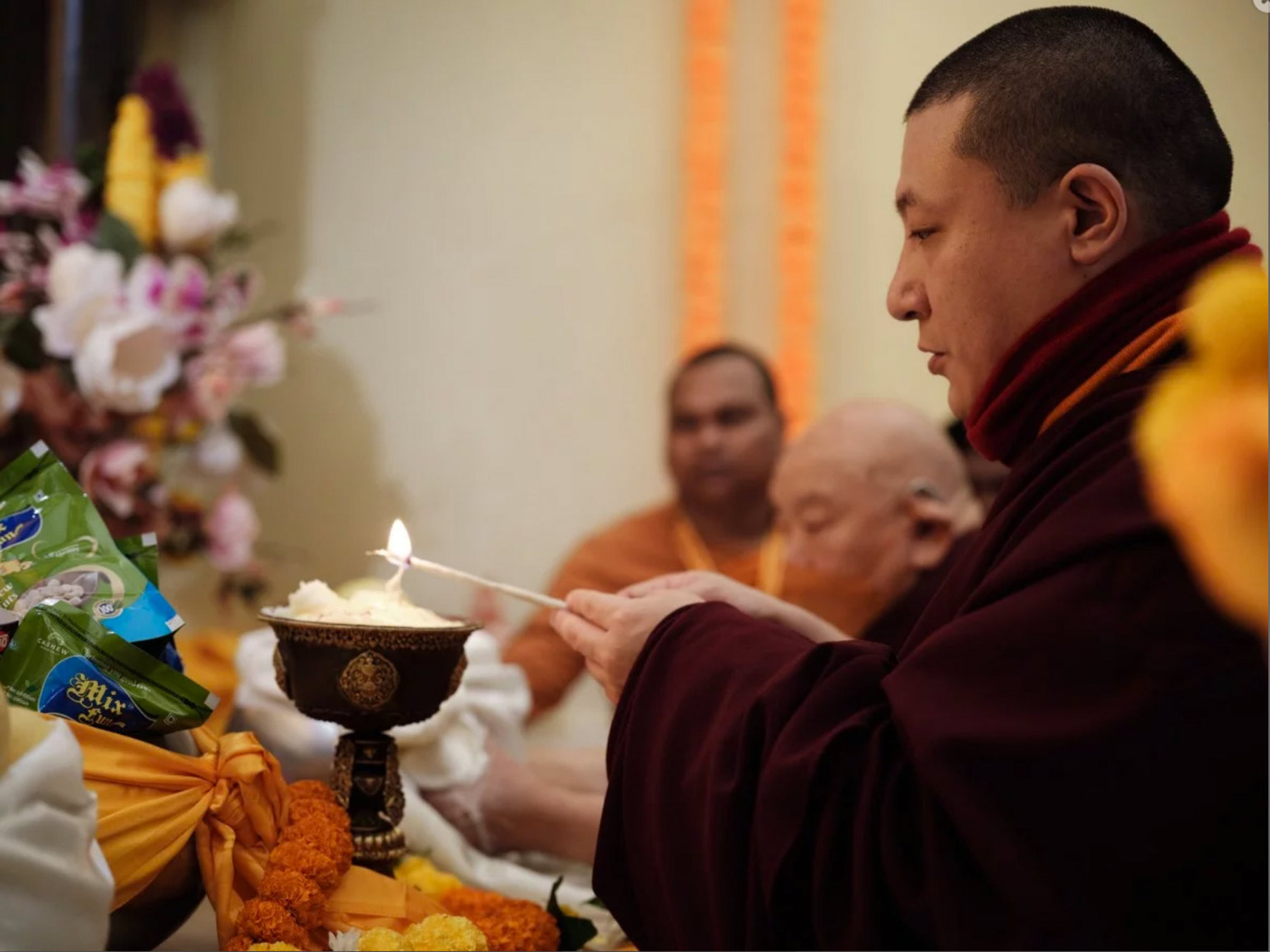 H.H.Karmapa Trinley Thaye Dorje opens the 21st Kagyu Monlam... Kagyu Monlam