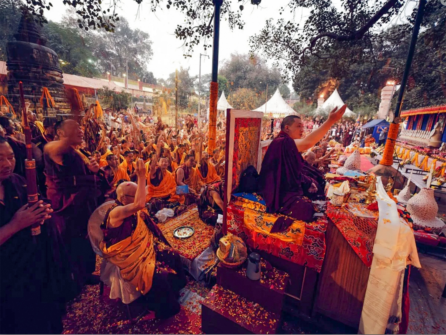 H.H.Karmapa Trinley Thaye Dorje led the 22st Kagyu Monlam... Kagyu Monlam